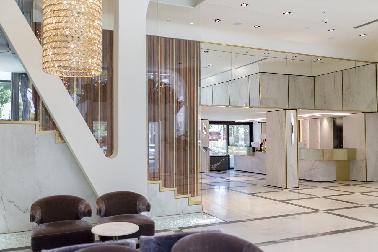 Hotel Sporting Rimini Bagian luar foto