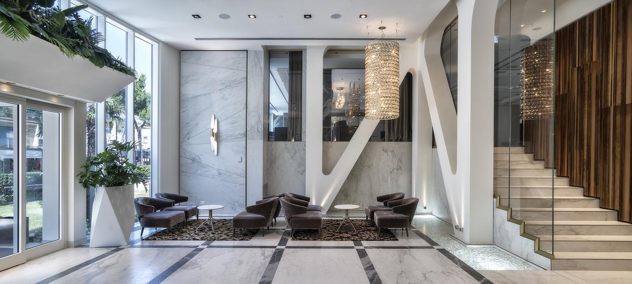 Hotel Sporting Rimini Bagian luar foto
